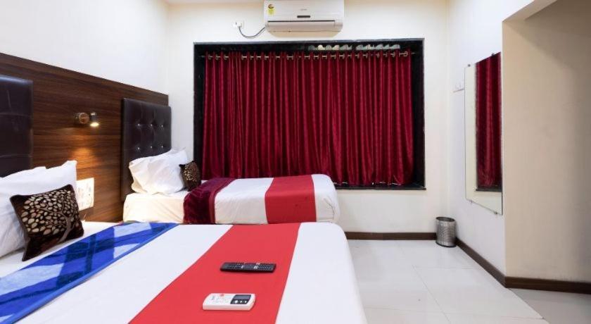 Hotel Nityanannd- Sakinaka Metro Station - Mumbai — Photos 1